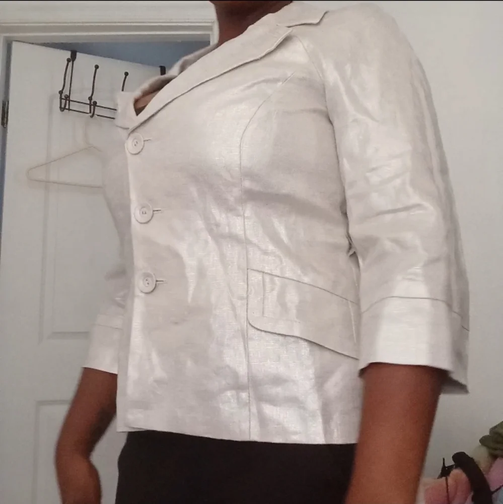 Brand NEW Semantiks linen metallic silver blazer - Picture 9 of 16